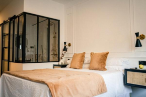 Home Triana 136, Seville